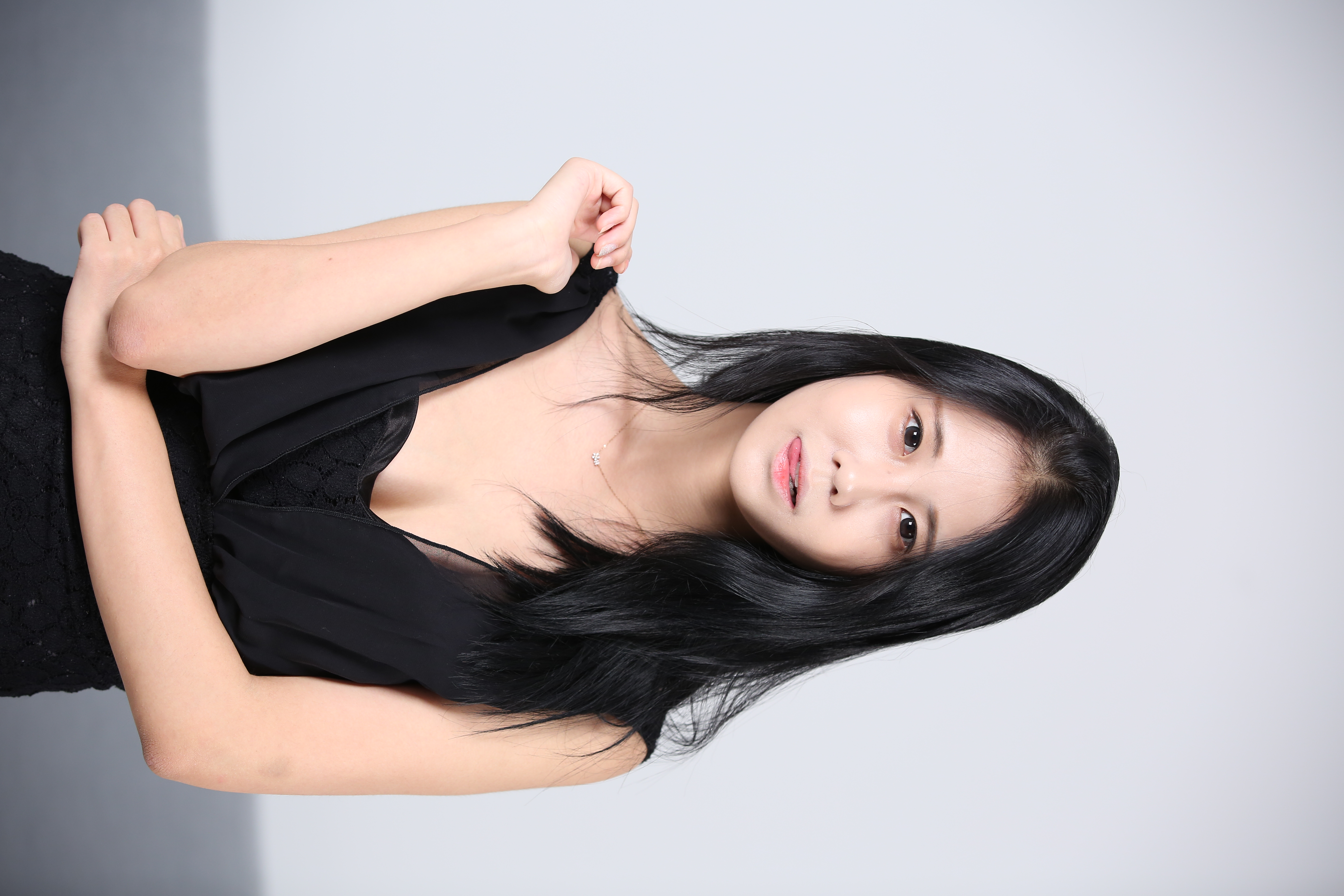 미분류 / 154 지은 2075장 8.50GB